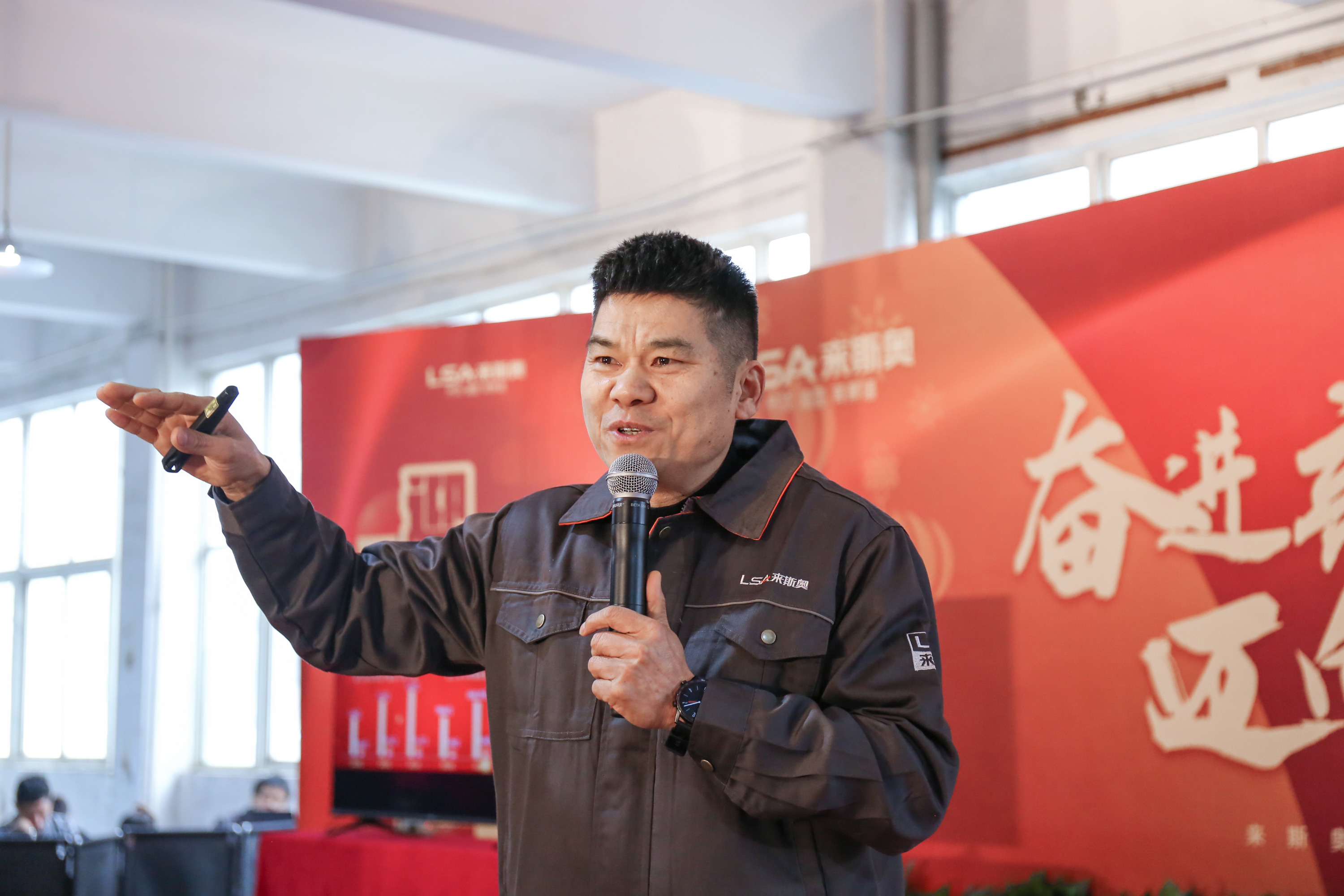 696A4213-49.jpg 696A4213-49.jpg