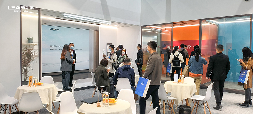 嘉兴展2.jpg 嘉兴展2.jpg