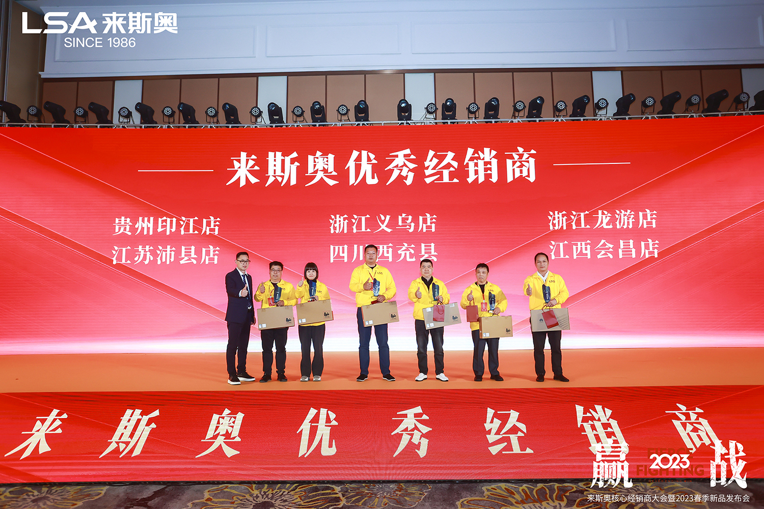 4E9A3263.jpg 4E9A3263.jpg