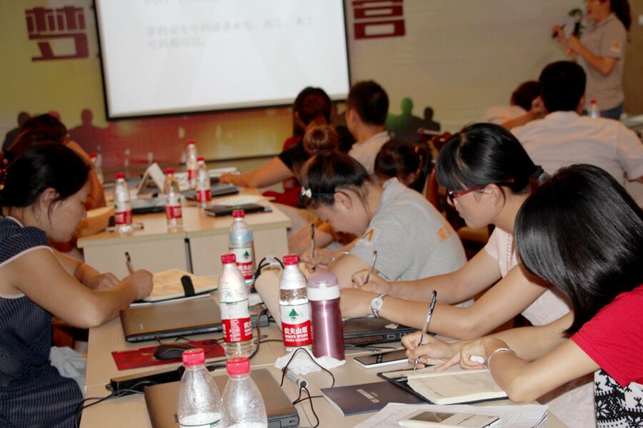 梦工厂 1504 11.jpg